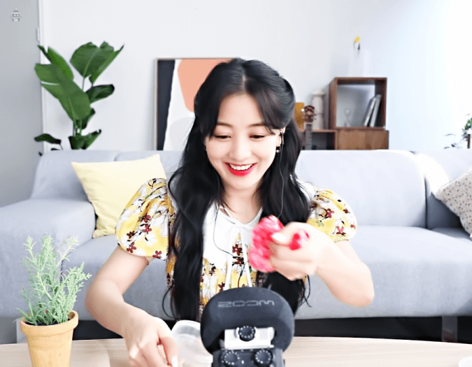 예쁘게 꾸미고 asmr하는 트와이스 지효 | 인스티즈