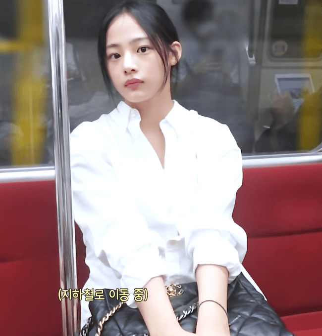 일본에서도 알아보는사람이 많을줄 몰랐다는 뉴진스 민지 | 인스티즈