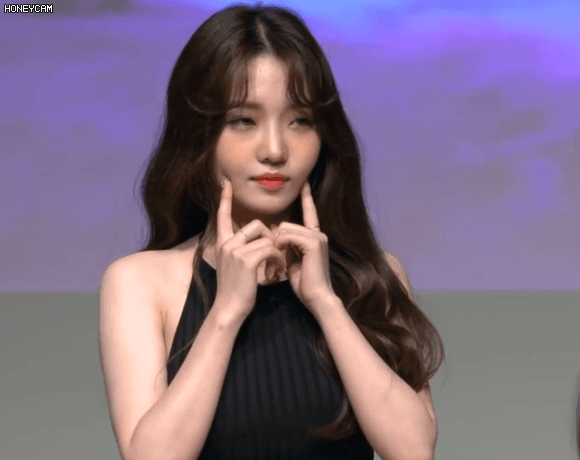 은근 섹시하면서 이쁜 프로미스나인 노지선.jpgif | 인스티즈