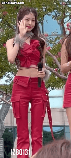 폰카로 찍은 아이브 장원영 실물짤 모음 | 인스티즈