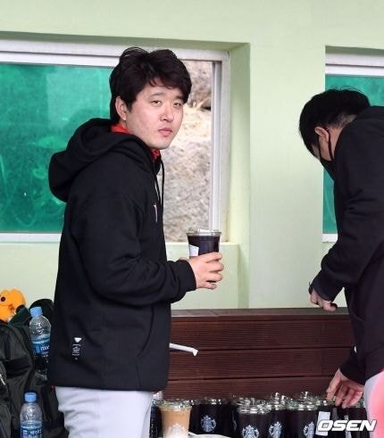 서귀포 스타벅스 직원 : 저 오늘까지하고 그만두겠습니다 | 인스티즈