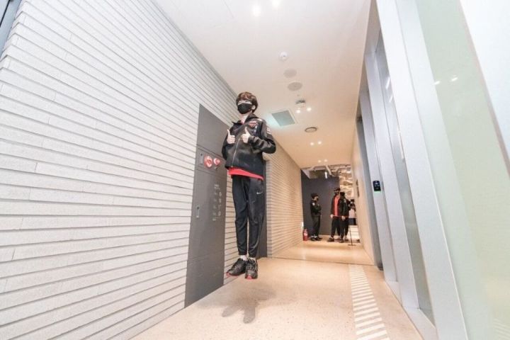 06ef4766946af58dd2073050dc5bf470cf3d0059