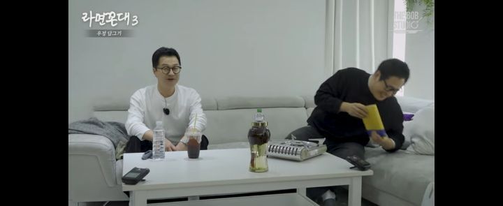 책쓴 저자가 자기책을 보지 못하는 이유 | 인스티즈