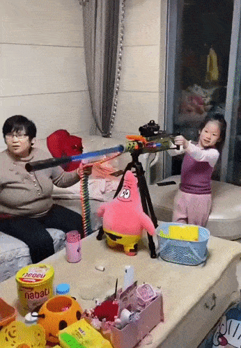 애기들 환장 하는 장난감 .gif | 인스티즈