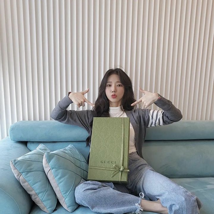 돈 많다는 유소나의 스웩 | 인스티즈