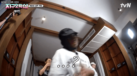 [지구오락실] 안유진이 지긋지긋 하다는 나영석 ㅋㅋㅋㅋㅋㅋㅋ | 인스티즈