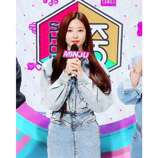 보스 아이즈원 민주.gif (스압,움짤 多) | 인스티즈