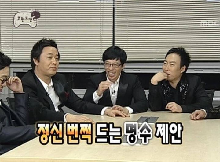 083028d257f24aace6d53a65aa1192b9f2174fd5