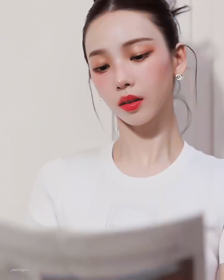 (스압)샤넬 뷰티 카리나 .gif | 인스티즈