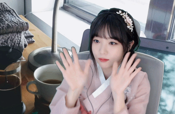 은근히 이쁜 스트리머 말랑찹쌀 | 인스티즈