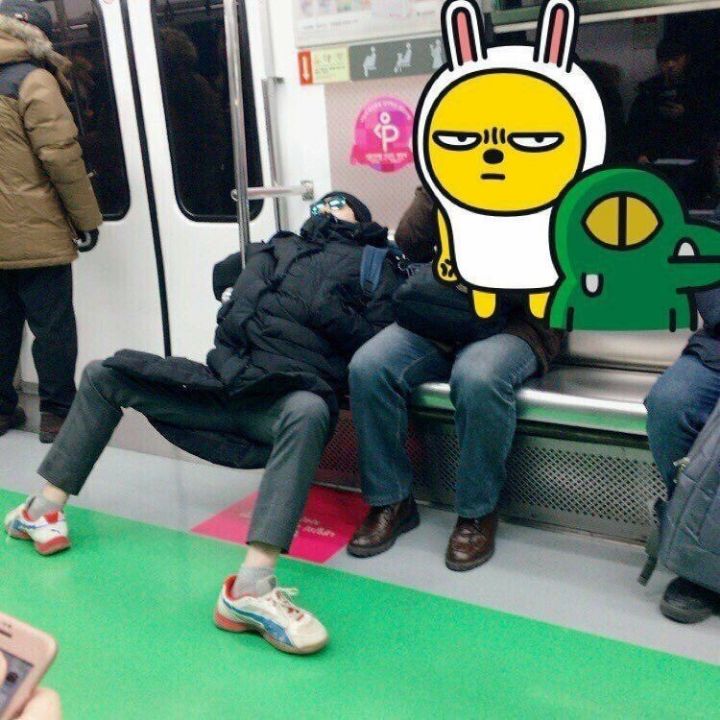 자세만 보면 출산임박 | 인스티즈