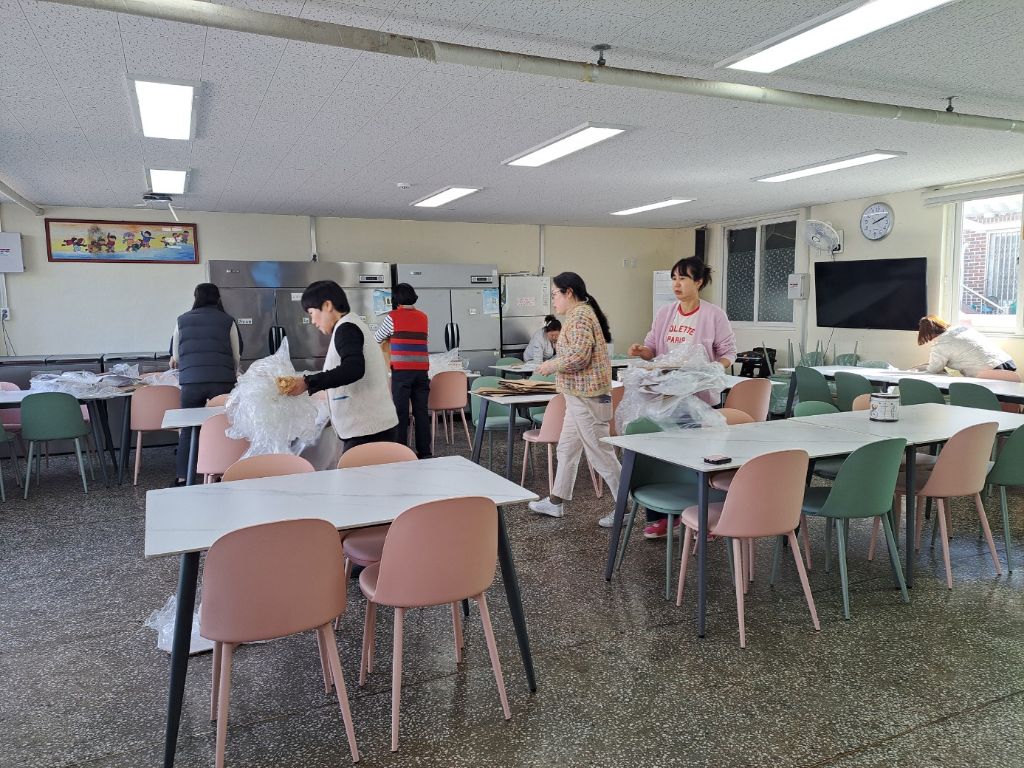 경남 지역 모 보육원(고아원) 식당의자 기부하기 | 인스티즈