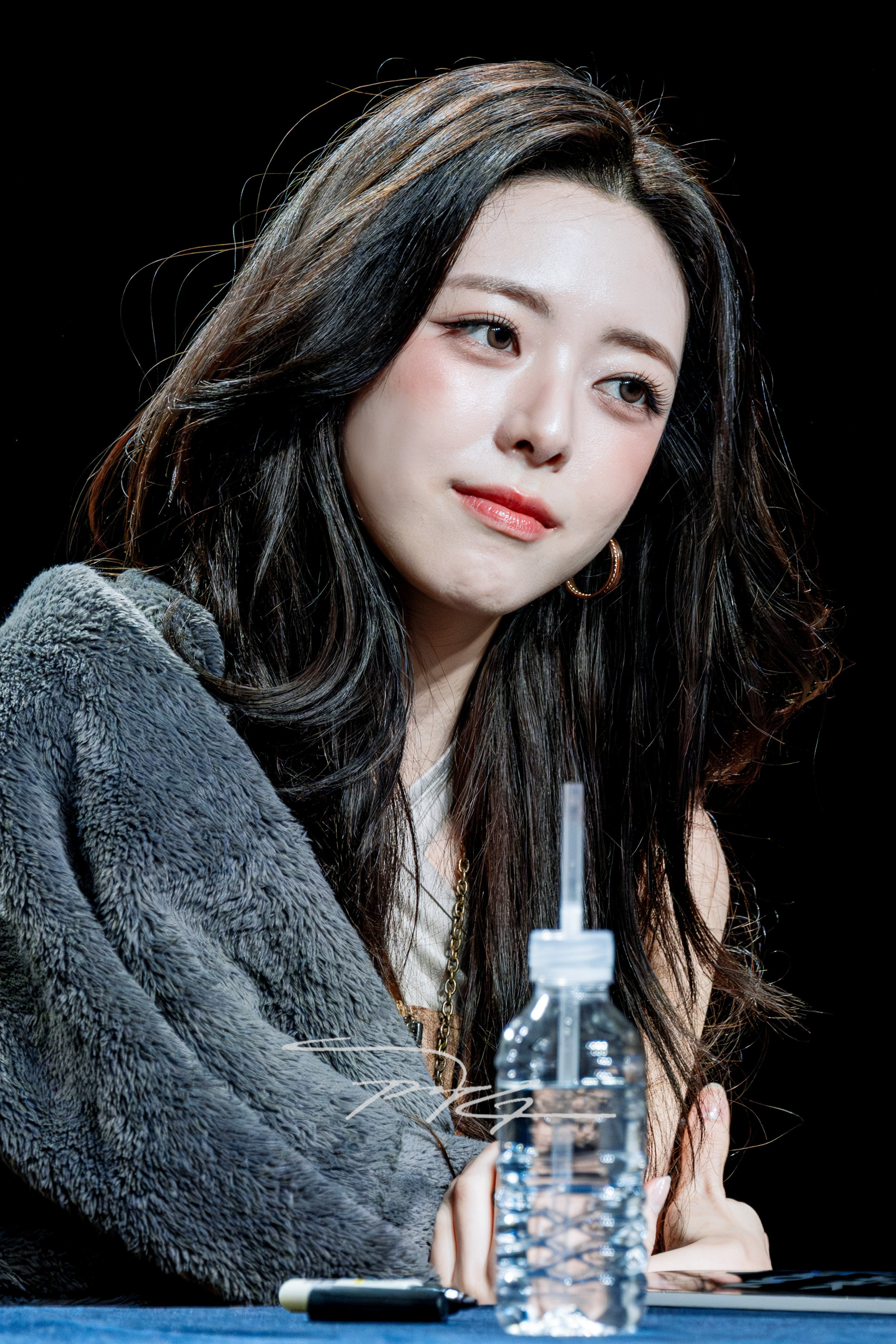 (스압)여자여자한 ITZY 유나.jpgif | 인스티즈