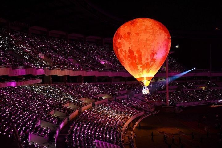 아이유:2022년에 콘서트 2번밖에 안했으니 내년에른 본격적으로 달린다! | 인스티즈