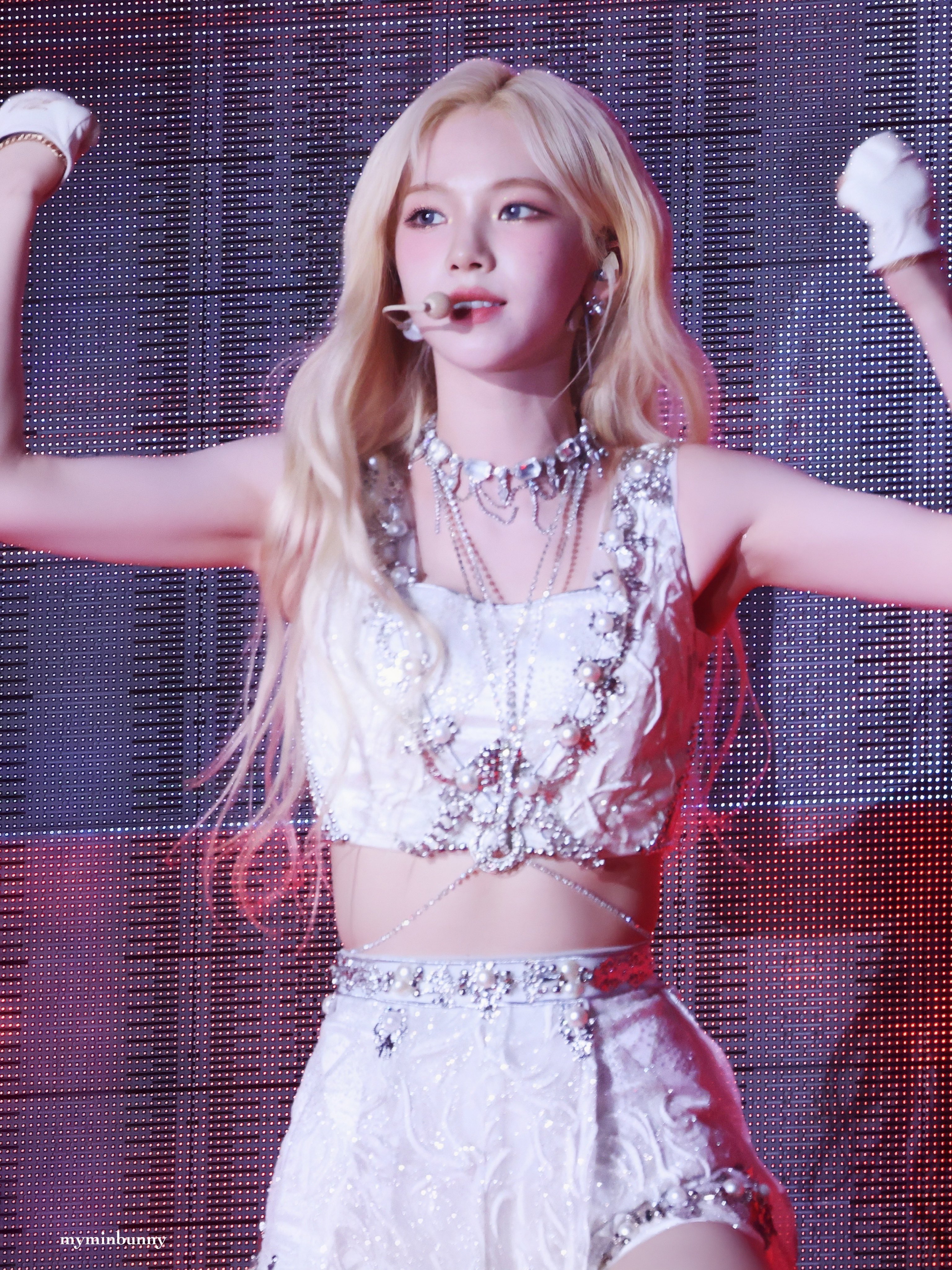 (스압)AI처럼 이쁜 최근 카리나.jpgif | 인스티즈