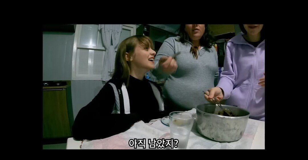 브라질 사람들도 똑같은 짜파게티 국룰.jpg | 인스티즈