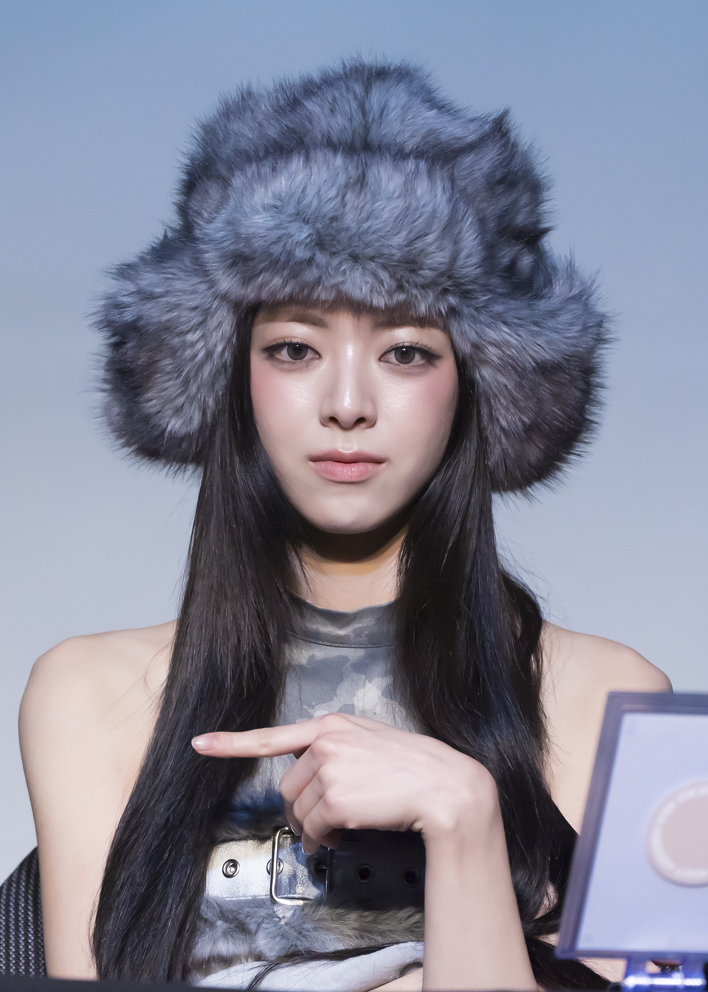 (스압)여자여자한 ITZY 유나.jpgif | 인스티즈