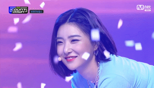 210126 브레이브걸스 단발누나 인스타 라이브中 | 인스티즈