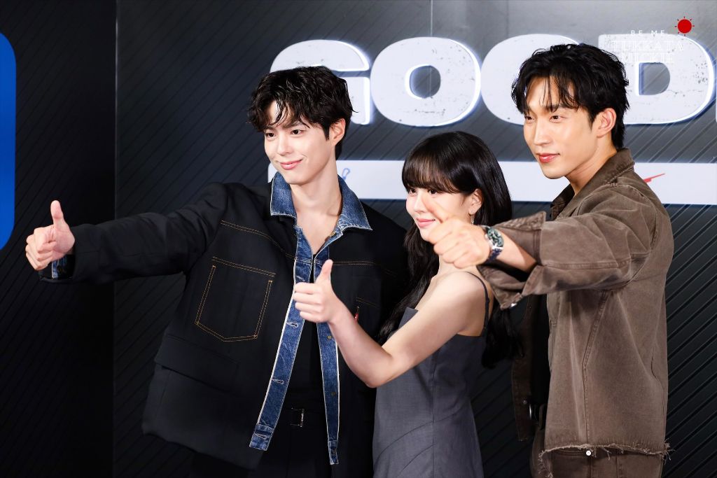 오늘 태국에서 난리났다는 박보검 얼굴...jpg | 인스티즈