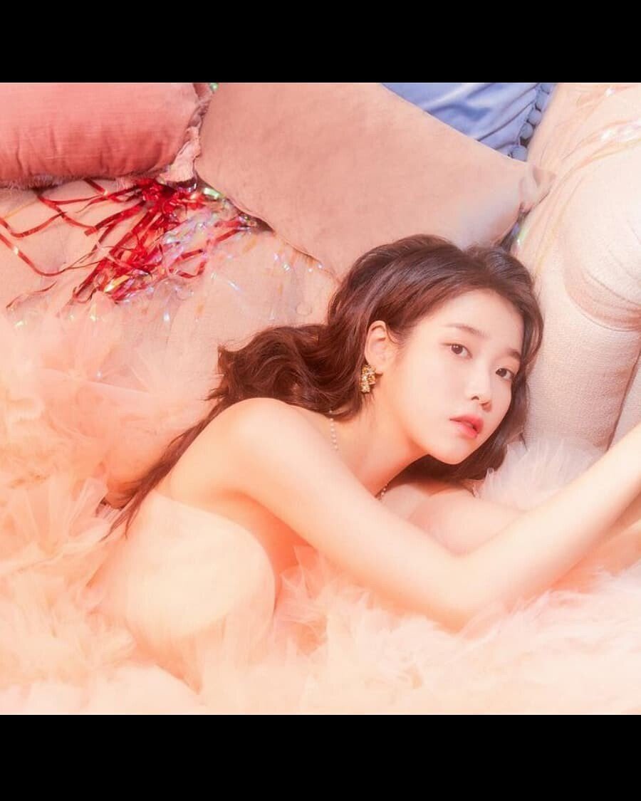 아이유 공주님 의상 모음.jpg | 인스티즈