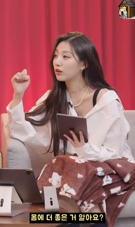 알몸으로 설거지한다는 걸그룹 멤버 | 인스티즈