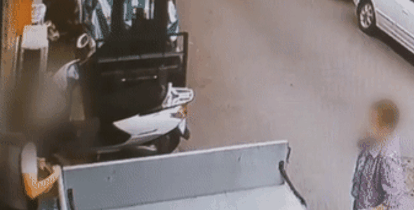 조카에게 존댓말하는 할머니가 이상했던 쌀가게 주인 | 인스티즈