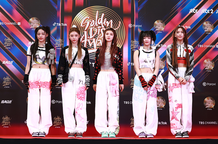 뉴진스·르세라핌·아이브, 신인상 공동수상[골든디스크어워즈] | 인스티즈