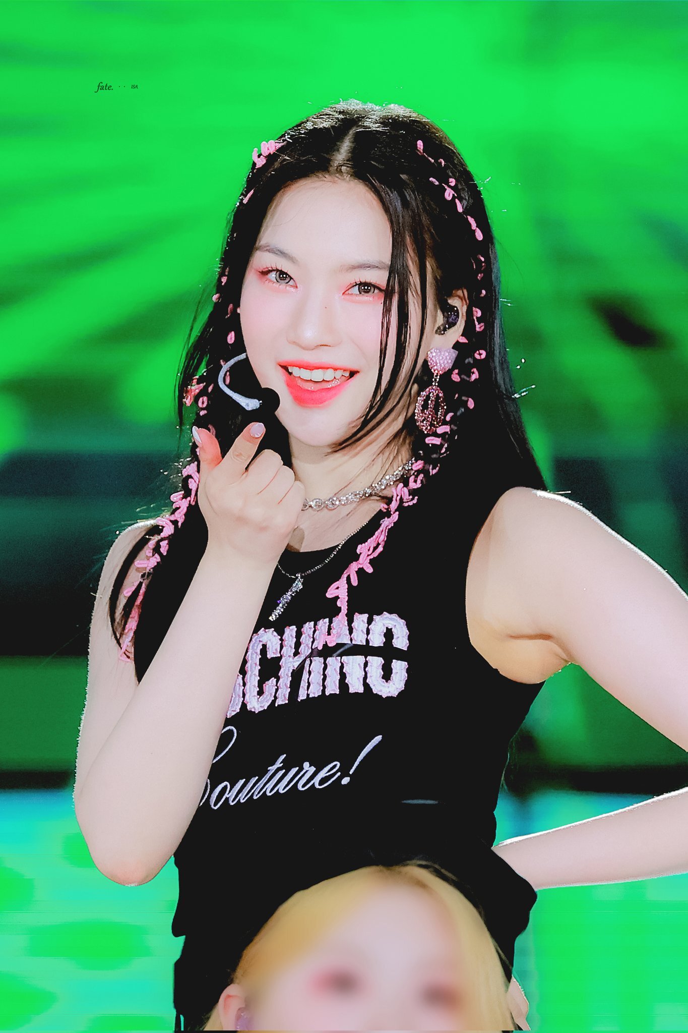 최근 스테이씨 아이사 스타일링 .jpg | 인스티즈