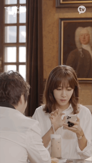 빌드업 오지는 최현우 카톡마술에 김이나 불신폭발함 ㅋㅋ | 인스티즈