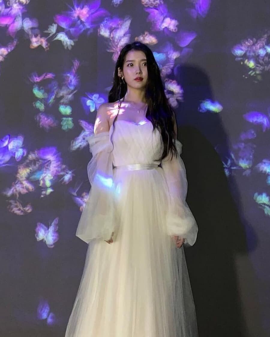 아이유 공주님 의상 모음.jpg | 인스티즈