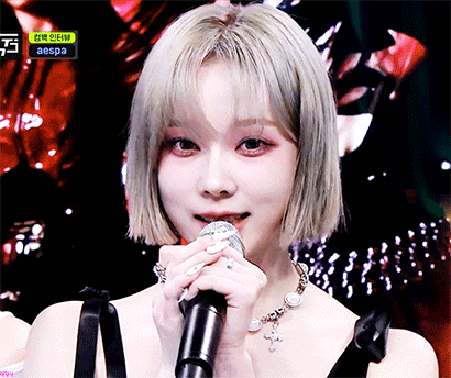이번주 엠카 에스파 카리나 윈터 미모.gif | 인스티즈
