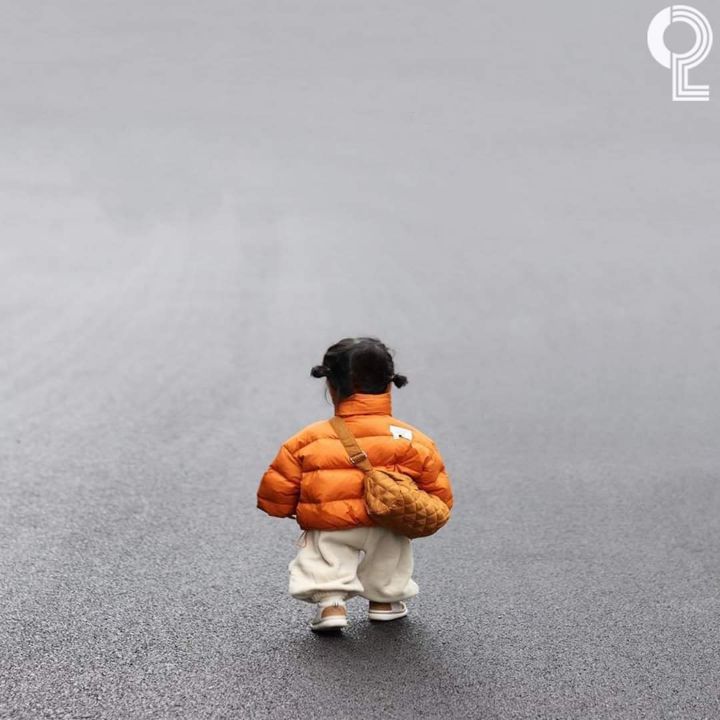 매일 아침마다 등원룩 OOTD 찍는 아기 | 인스티즈