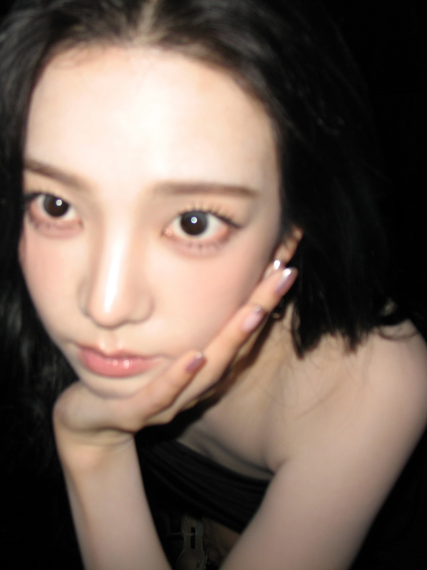 블랙이 잘받는 오늘자 에스파 카리나 인스타 | 인스티즈