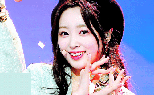 얼른 더 떴으면 하는 신인 여자 아이돌 걸그룹 덕후몰이상 3인방 .gif | 인스티즈