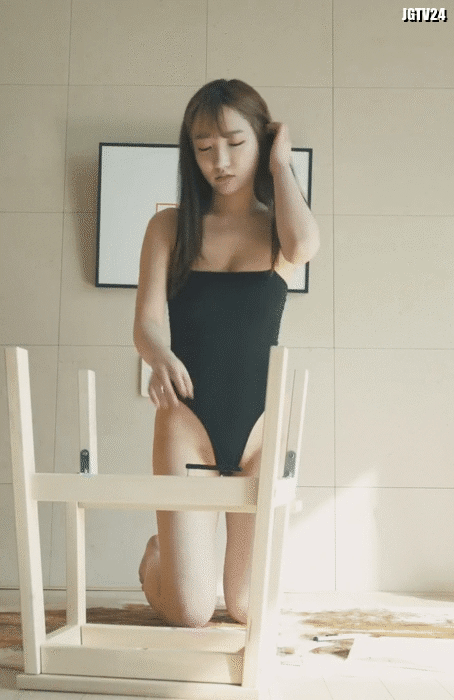 아래털 시원하게 밀어버린 누나 