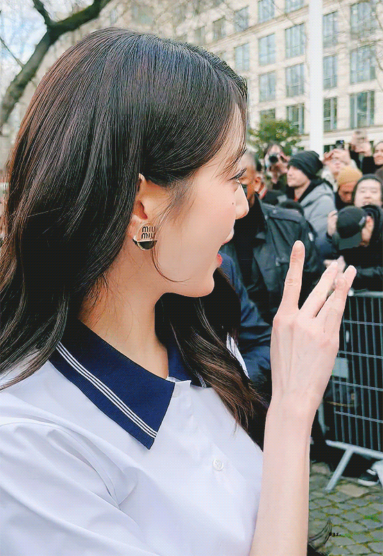 오늘자 파리패션위크 미우미우쇼 아이브 장원영 | 인스티즈