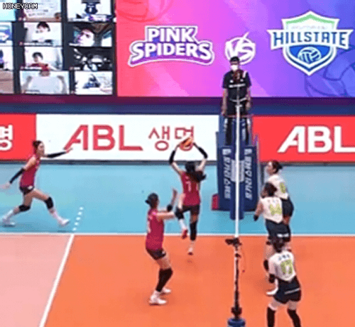 오늘자 김연경vs 양효진.gif | 인스티즈