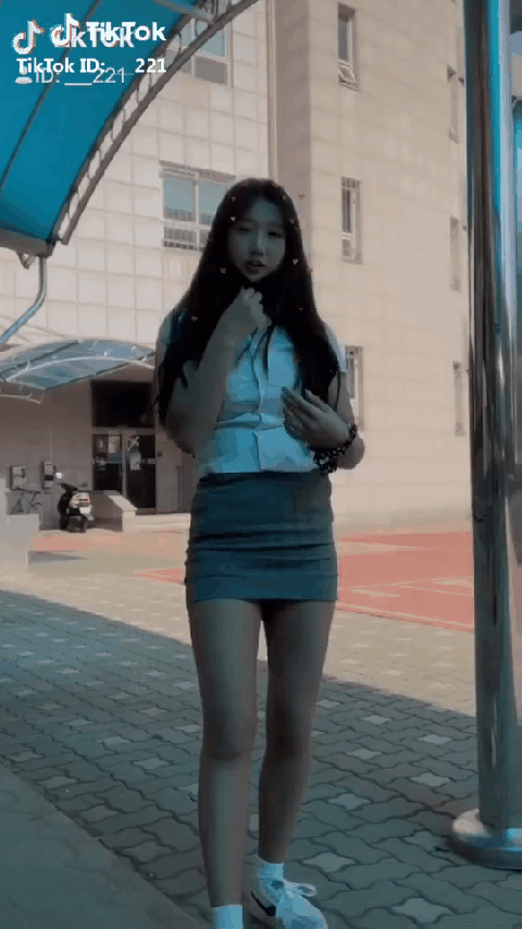 요즘 인싸 한국 여고생들이 노는법.gif | 인스티즈