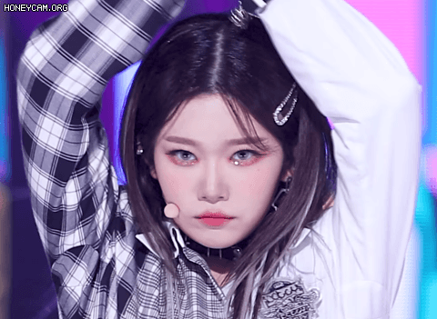 츠키의 열정에는 감동이 있다.gif | 인스티즈