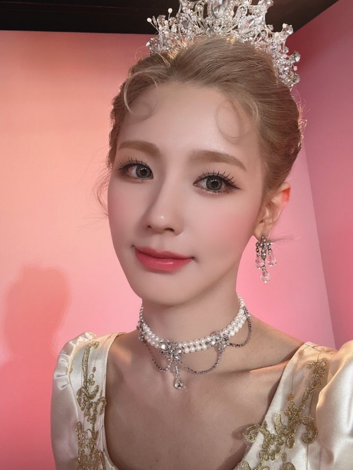 예쁜 애가 맘 먹고 공주놀이하면 이렇게 된다.... | 인스티즈