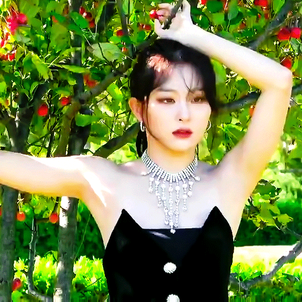 금요일에는 슬기 | 인스티즈