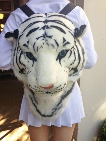 이렇게 신고 쓰고 매고 다니면 일22만원 지급 | 인스티즈