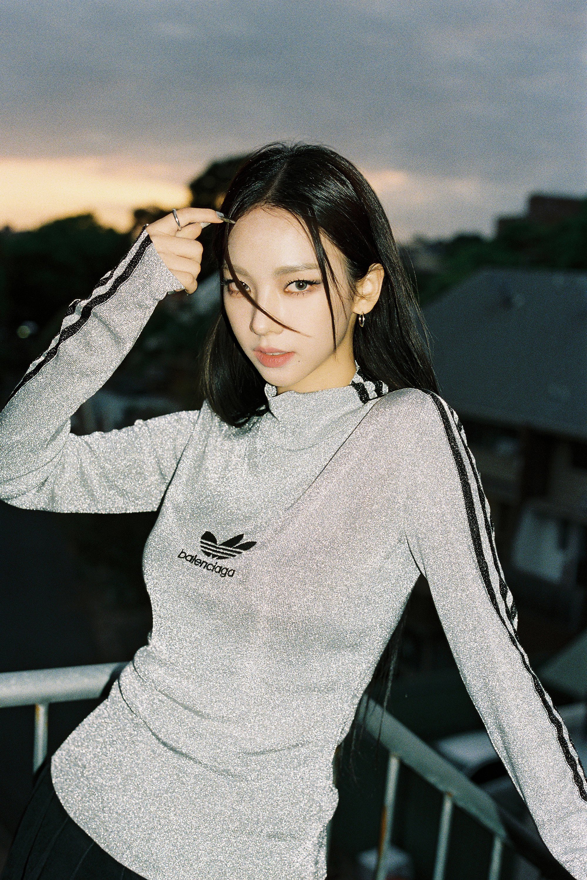 오늘자 카리나, 윈터 | 인스티즈