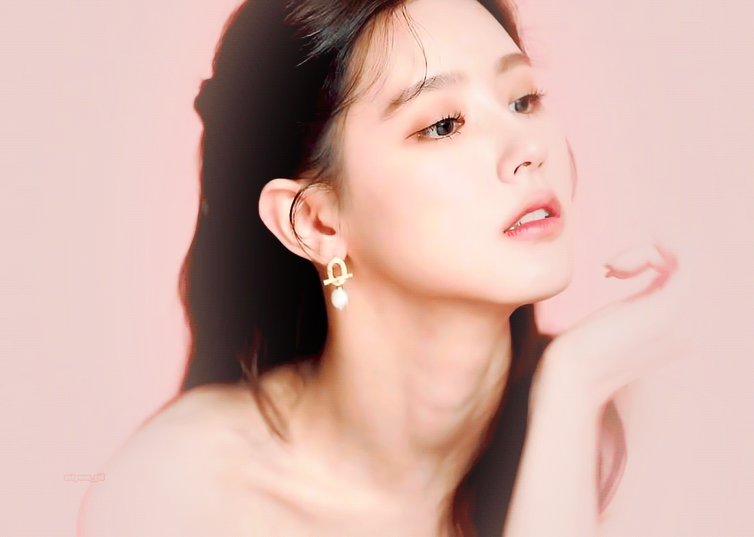 글쓴이 주관 100%로 뽑아본 옆태 미인 5대장 - 웃긴자료 ‥‥‥‥‥、 - 도탁스 (DOTAX) 글쓴이 주관 100%로 뽑아본 옆태 미인 5대장