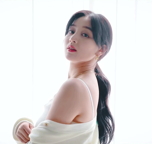 해변에서 화보 찍는 트와이스 지효 | 인스티즈