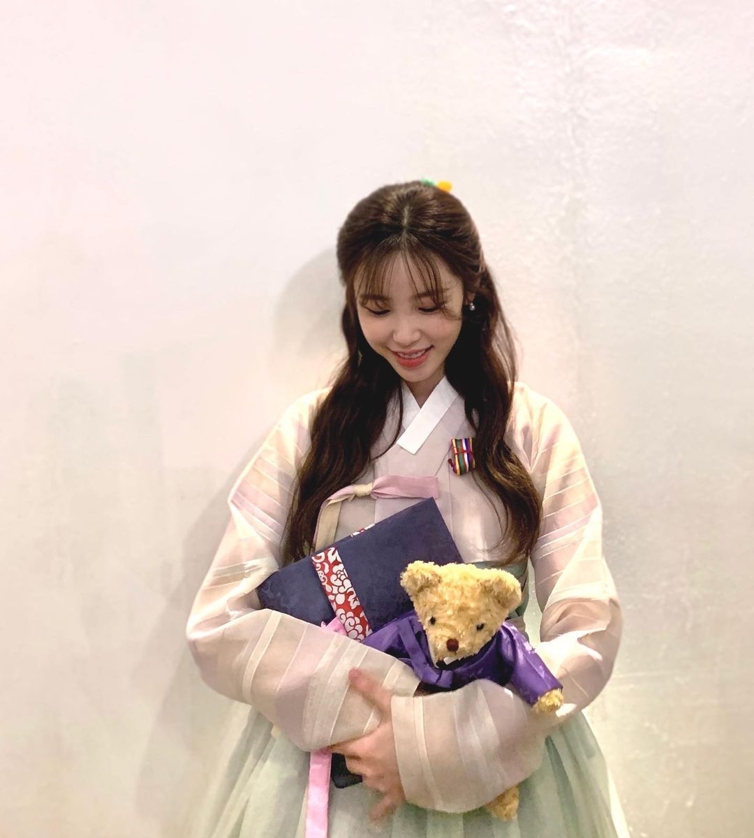 오늘자 한복입은 전효성 인스타 .........jpg | 인스티즈