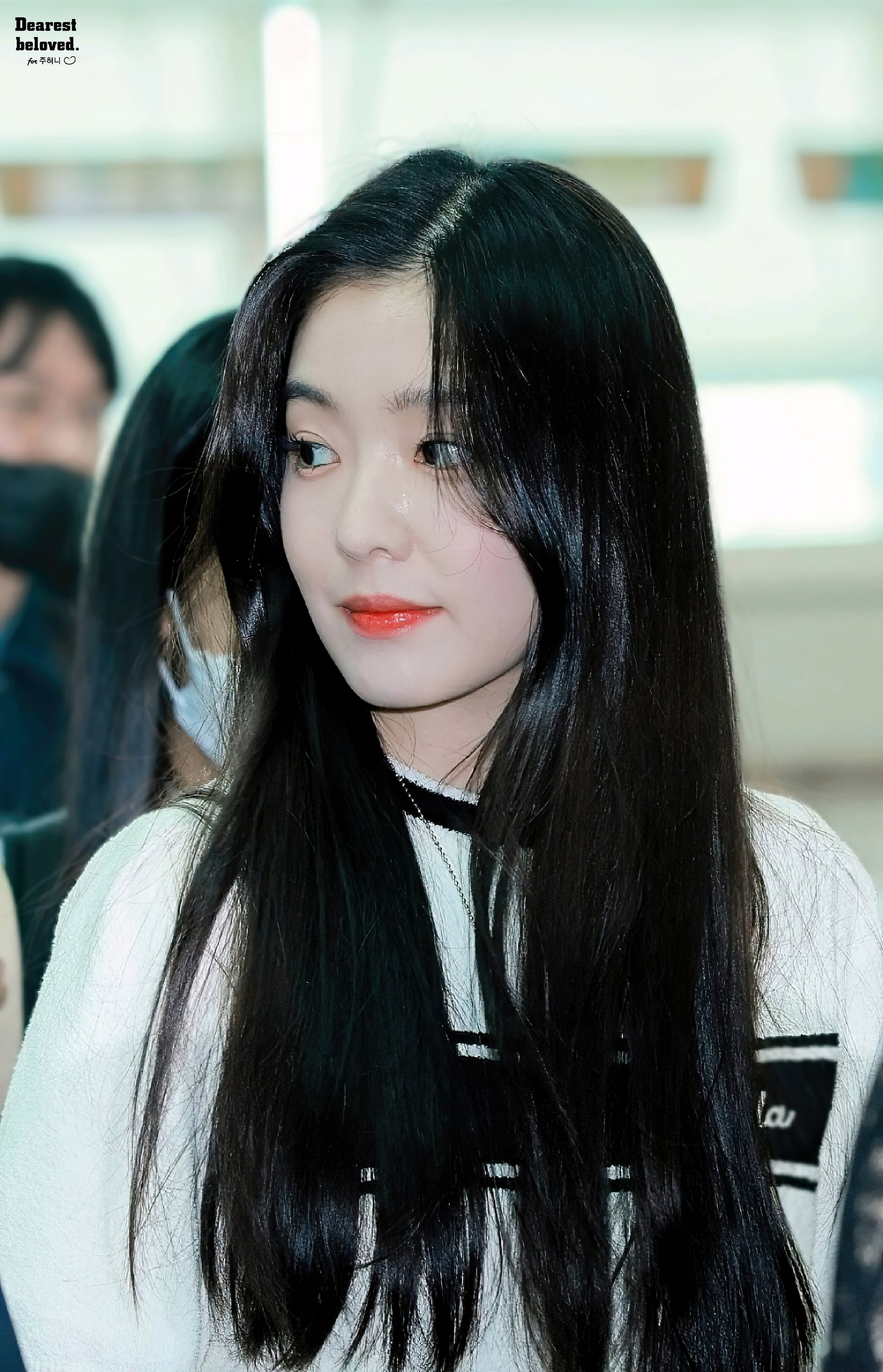 최근 공항 출국하는 아이린.jpgif | 인스티즈