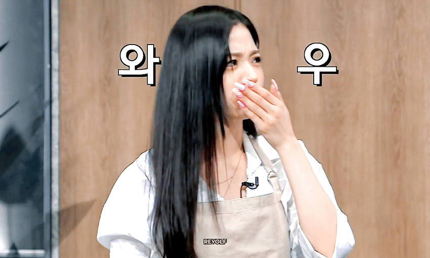(스압)얼굴도 몸매도 이쁜 프로미스나인 이채영.jpgif | 인스티즈