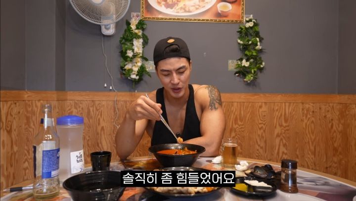 21fd1b06706e00ea2f3545a3aba76abc83894e82