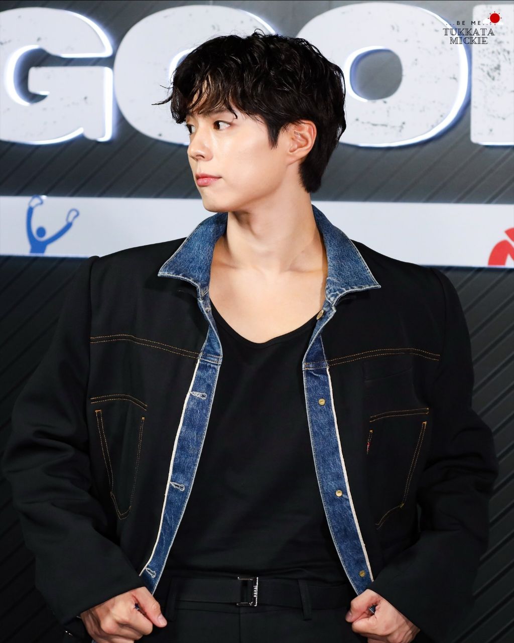 오늘 태국에서 난리났다는 박보검 얼굴...jpg | 인스티즈